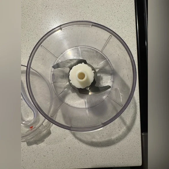 Creative Touch Mini Food Processor - Picture 5 of 9